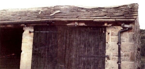This old building was the A.R.P. post that is referred to by Wally Loucks in this story. It was located on Main Street, opposite to the village school.